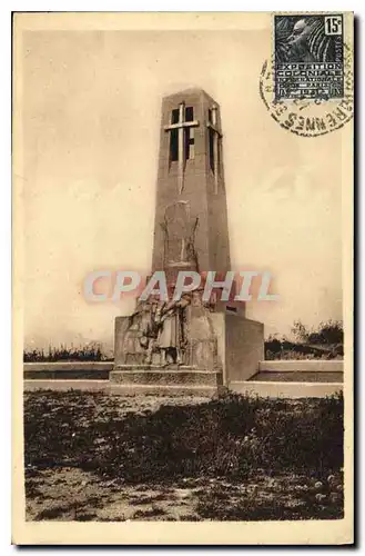 Cartes postales Vauquois le Phare qui Veille les Morts Glorieux tombes sur la sanglante Butte