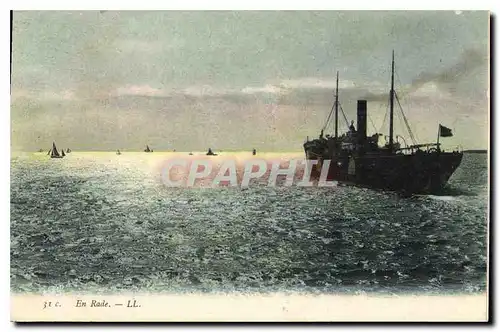 Cartes postales En Rade Bateau