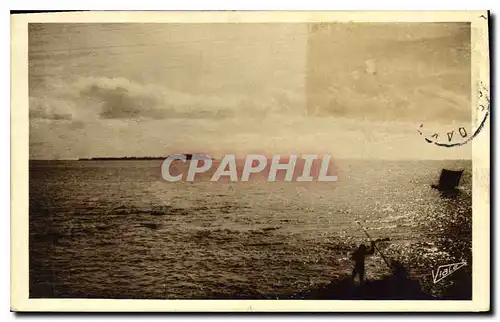 Cartes postales Dakar Senegal Au soleil levant Depart pour la peche