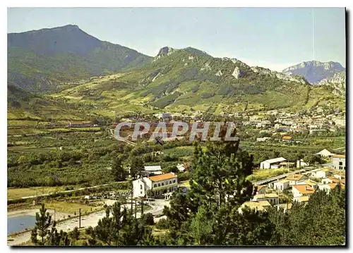 Cartes postales moderne Serres Htes Alpes Vue generale A gauche le plan d'eau Au centre le roc de Jardanne