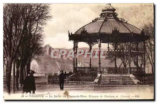 Cartes postales Valence le Jardin du Champ de Mars de Musique et Crussol