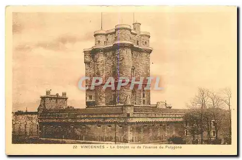 Cartes postales Vincennes Le Donjon vu de l'avenue du Polygone