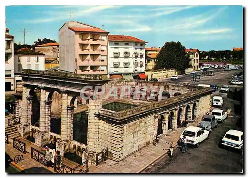 Cartes postales moderne Dax Fontaine d'eau chaude