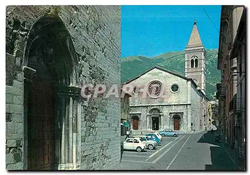 Cartes postales moderne Gualdo Tadino Piazza Martiri Duomo Pinacoteca