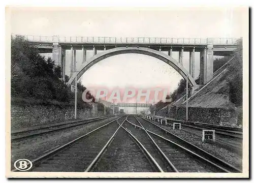 Cartes postales moderne Le viaduc de Mont-Saint-Gulbert