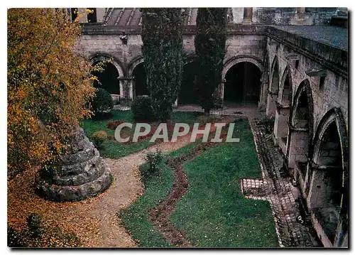 Cartes postales moderne Perigueux La cour du Cloitre dans la Cathedrale St-Front