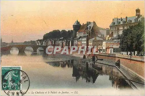 Cartes postales Laval Le Chateau et le Palais de Justice