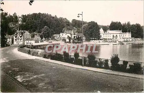 Cartes postales moderne bagnoles de l'orne-Un coin du Lac et le Casino