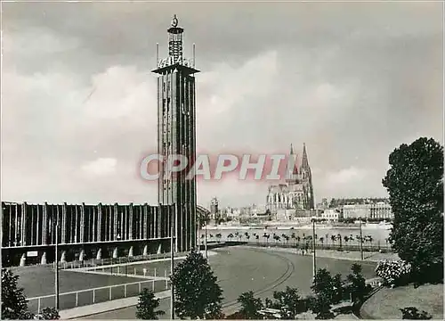 Cartes postales moderne Tour de 'exposition vue sur cologne