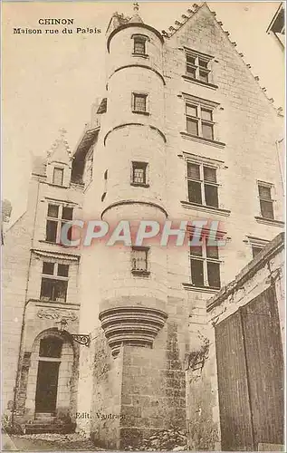 Cartes postales Chinon Maison rue du palais