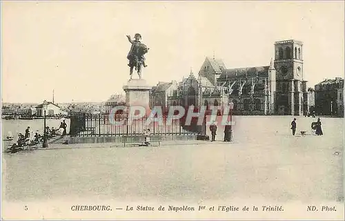 Cartes postales Cherbourg La Statue de Napoleon 1er et l'Eglise de la Trinite