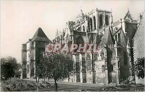 Cartes postales moderne Gisors Cote Sud de la Cathedrale a l'entree