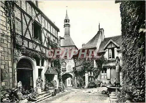 Cartes postales moderne Bourbon Lancy Thermal (S et L) La Maison de Bois et le Belffroi