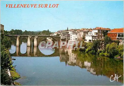 Cartes postales moderne Villeneuve sur Lot Les bords du Lot et le Pont Vieux