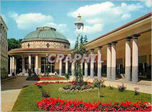 Cartes postales moderne Contrexeville Vosges La Rotonde et les Galeries