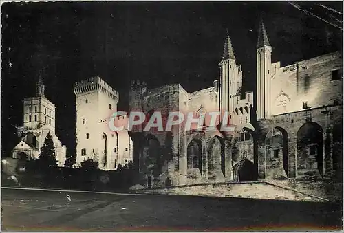 Cartes postales moderne Avignon Vaucluse Le Palais des Papes La Cathedrale de Notre Dame des Doms