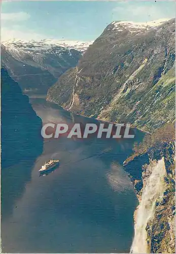 Cartes postales moderne Norway Geiranger Bateau