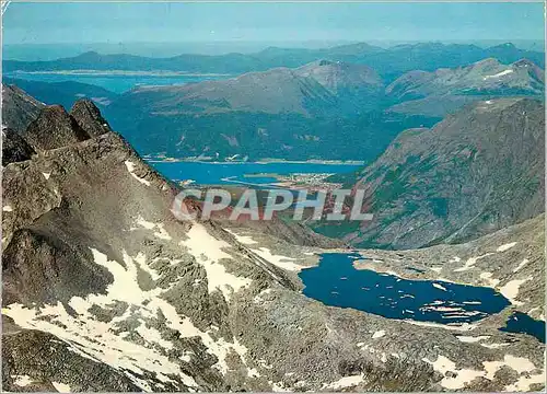 Cartes postales moderne Norway Mountain view towards Andalsnes Molde in the background