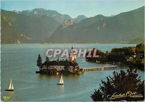 Cartes postales moderne Malerisches salzkammergut ferlen und badestrand gmunden am traunsee im bilde schlob ort dahinter