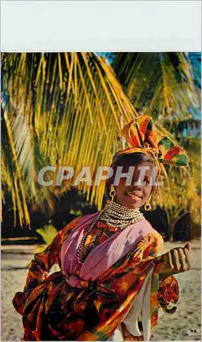 Cartes postales moderne Antilles Francaises Folklore antillais Danseuse du groupe folklorique La Briscante
