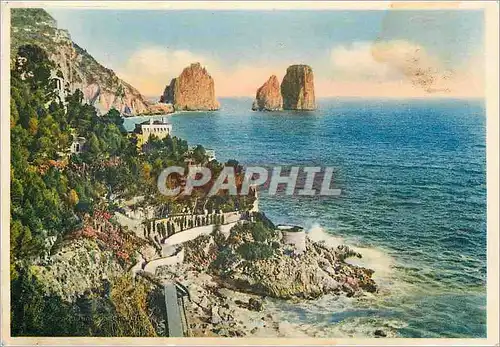 Cartes postales moderne Capri Tour Sarrazine et Faraglione