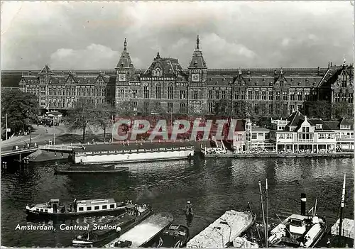 Cartes postales moderne Amsterdam Central Station Bateau