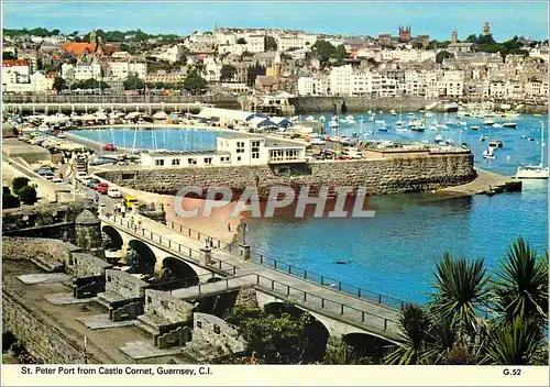 Cartes postales moderne Guernsey St Peter Port from Castle Cornet