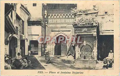 Cartes postales Fes Place et fontaine Nejjarine