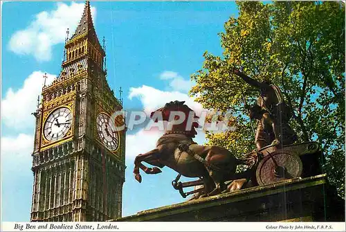 Cartes postales moderne London Big Ben and Boadicea Statue