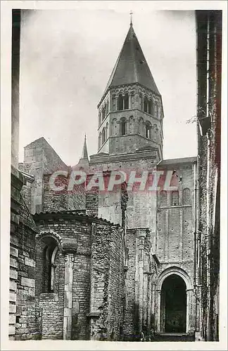 Cartes postales moderne Cluny S et L Vue du Transept complete par le Collateral Sud de l Abbatiale