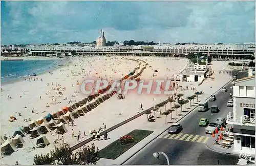 Cartes postales moderne Royan 2045 la place et le boulevard garnier