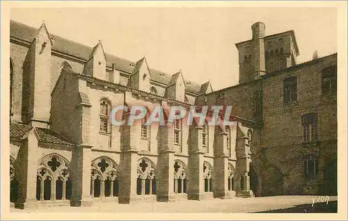 Cartes postales La Douce France La Chaise Dieu (Hte Loire) L'Abbaye La Cour du Cloitre XIVe Siecle