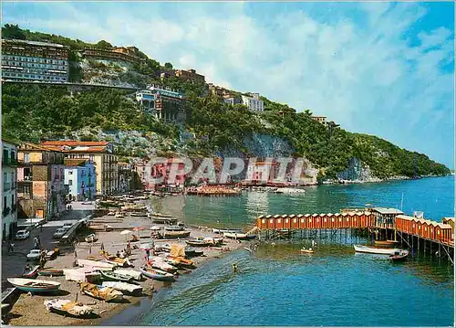 Cartes postales moderne Sorrento la grande marine