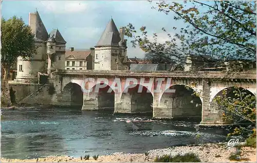 Cartes postales moderne Chatellerault Les Bords de la Vienne et le Pont