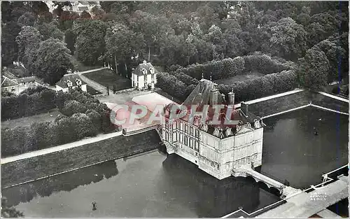 Cartes postales moderne En avion au dessus de 1 ormesson (s et o) le chateau