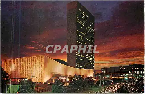 Cartes postales moderne Le Siege de l'Organisation des Nations Unies la nuit