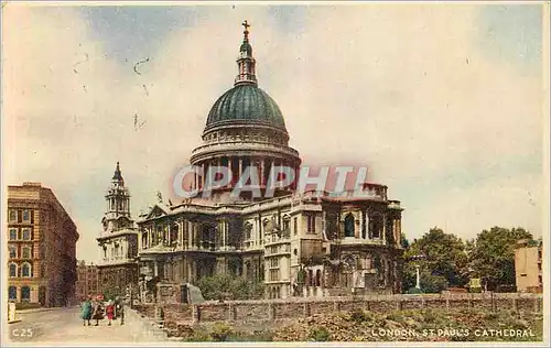 Cartes postales moderne London St Paul's Cathedral