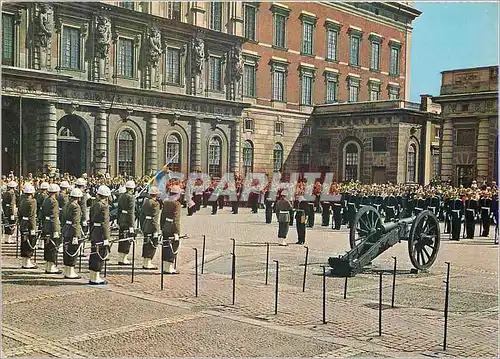 Cartes postales moderne The Royal Place Changing of the Guard Stockholm Militaria