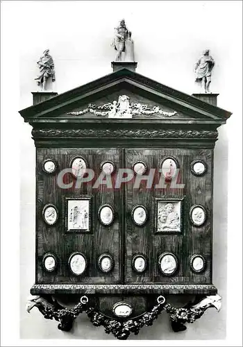 Cartes postales moderne Rosewood Cabinet With Italian ivory plaques Victoria and Albert Museum