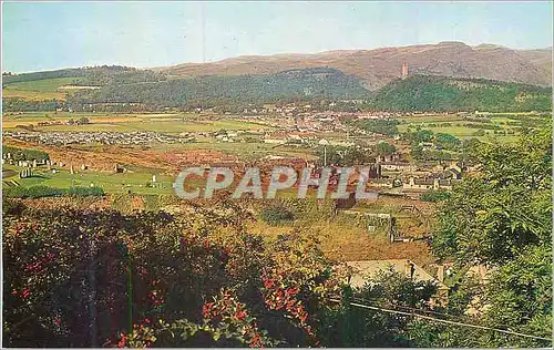 Cartes postales moderne Stirling from the Castle In the Distance are the Ochil Hills and the Wallace Monument