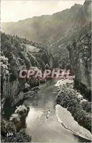 Cartes postales moderne En Parcourant Les Gorges du Tarn Les Detroits