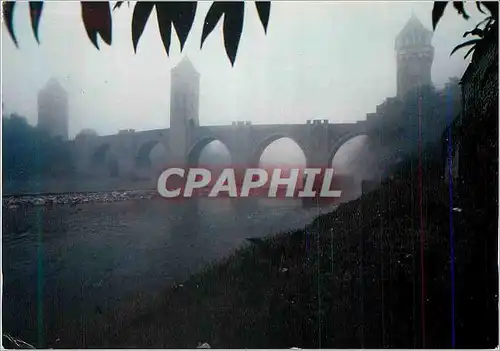 Cartes postales moderne Cahors en Quercy Vallee du Lot Brume sur le Pont Valentre (XIVe)