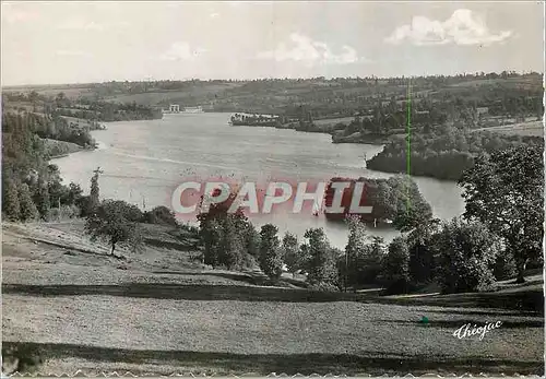 Cartes postales Availles Limouzine (Vienne) La Vallee de la Vienne l'Ile Archambaud Au loin le barrage de Jousse