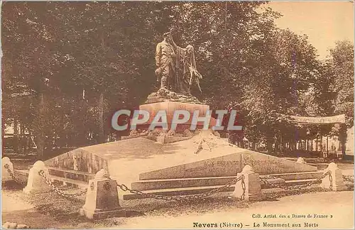 Cartes postales Nevers Nievre Le Monument aux Morts