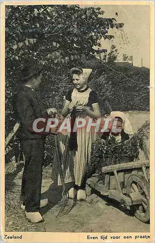 Cartes postales moderne Zeeland Even Tijd voor een Praatje Folklore