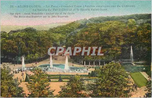 Cartes postales St Cloud Le Parc Grandes Eaux (Ancien emplacement du Chateau) Le Bassin du Fer a Cheval et le Ba