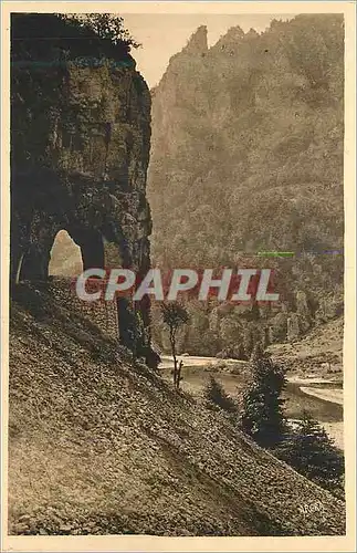 Cartes postales Gorges du Tarn La Route a la Sortie des Detroits