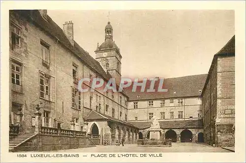 Cartes postales Luxeuil les Bains Place de L Hotel de Ville