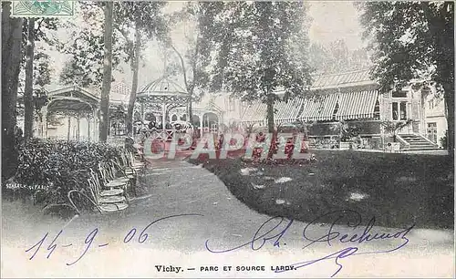 Cartes postales Vichy Parc et Source Lardy