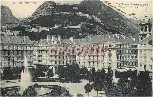 Cartes postales Grenoble La Place Victor Hugo et les Forts